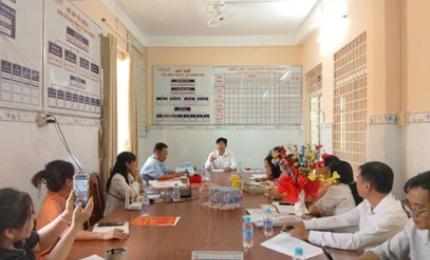 Trạm Y tế xã Thạnh Đông ký cam kết “ Cơ sở Y tế không khói thuốc lá”