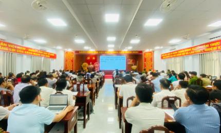 Cán bộ đảng viên xã Thạnh Đông nghiên cứu, học tập, quán triệt, tuyên truyền và triển khai thực hiện Nghị quyết đại hội Trung ương Đảng và Nghị quyết Đại hội đảng bộ các cấp, nhiệm kỳ 2025 - 2030 